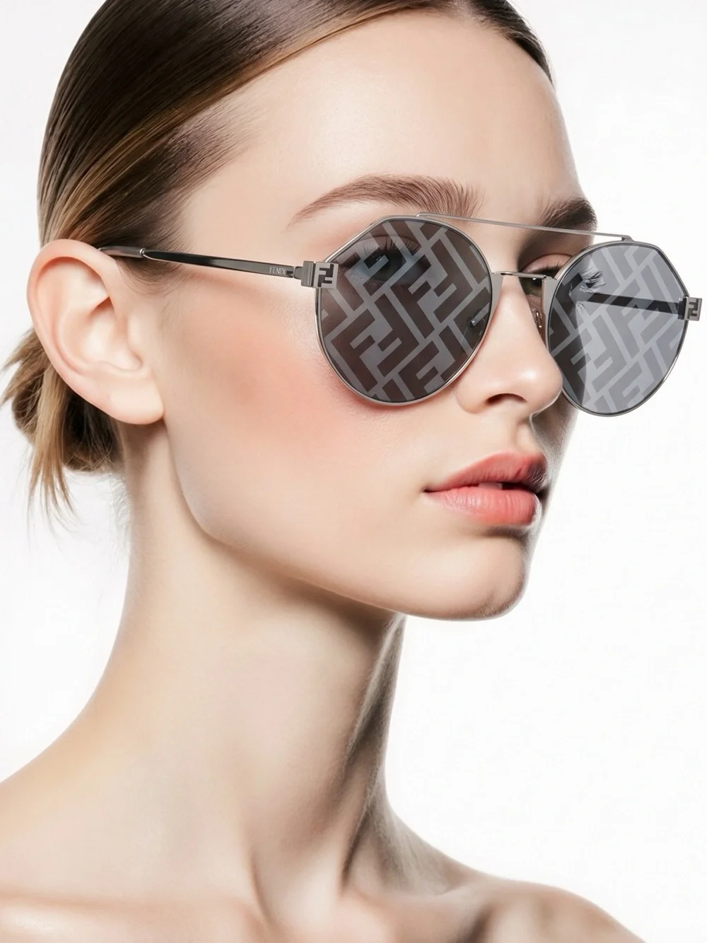 NEW Fendi FE40060U Silver Round Mirror Sunglasses