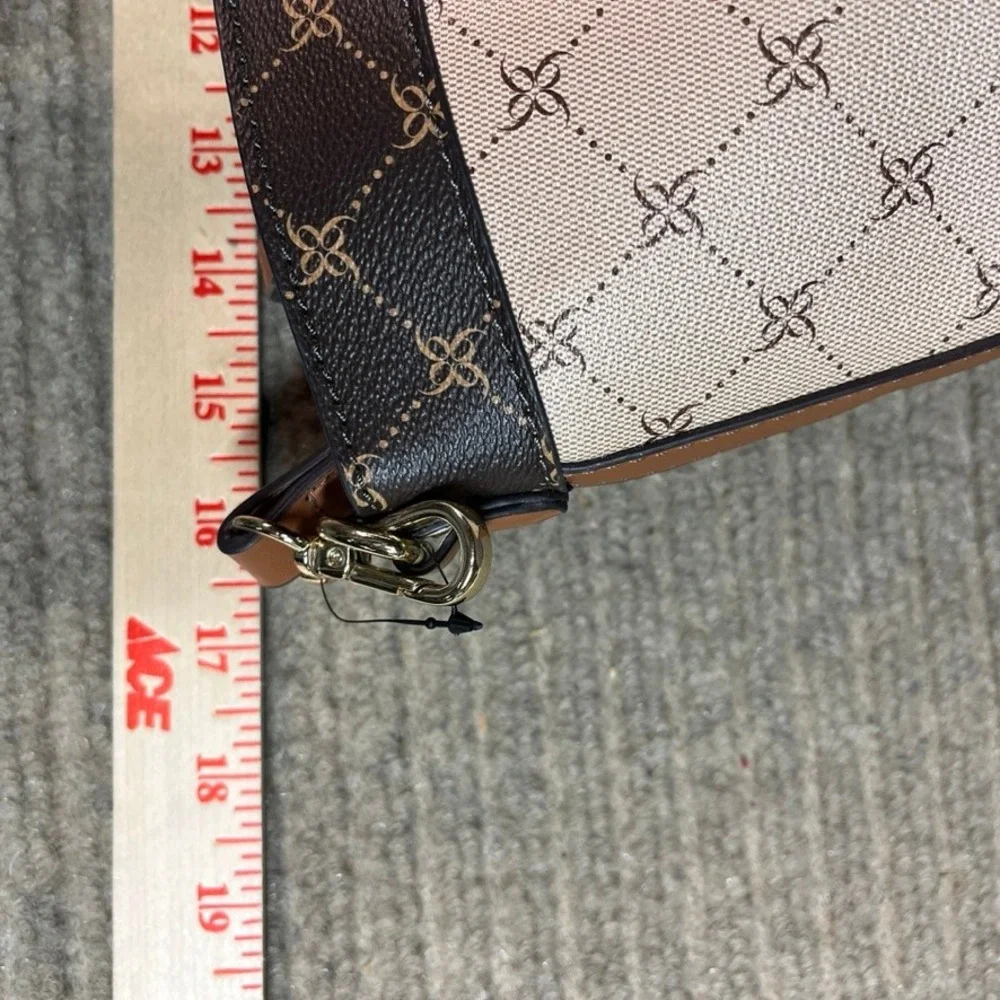 Nine West nine west